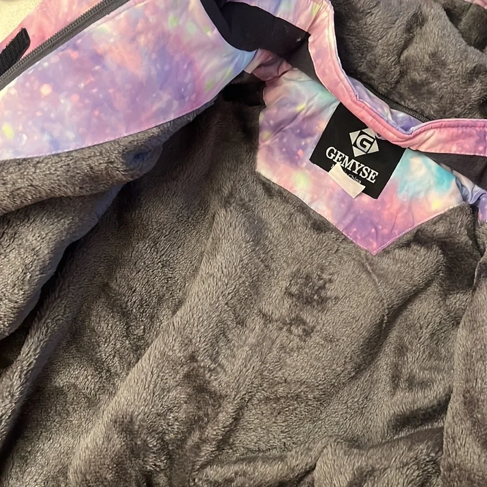 Jacket - Picture 7 of 11